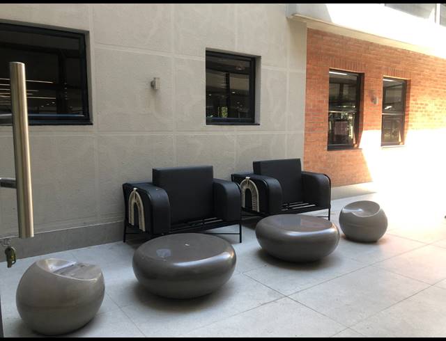 366M² OFFICE TO LET IN WAVERLEY